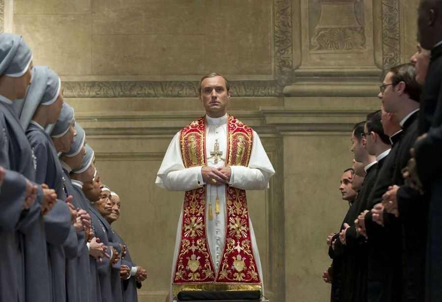 Сериал Молодой Папа получит 2 сезон | картинка The Young Pope 2